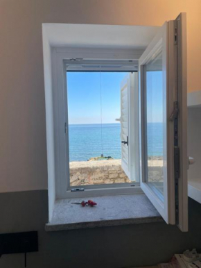 Una Finestra sul Mare